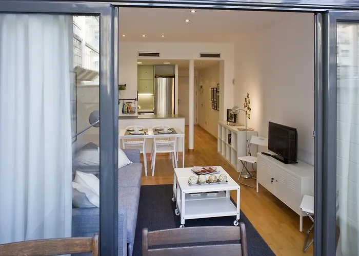 Flateli Lluria * Barcelona