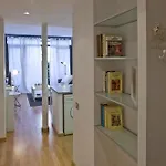 Flateli Lluria דירה *