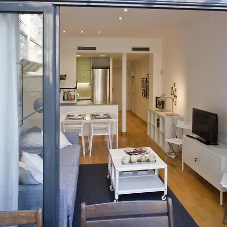 Flateli Lluria * Barcelona