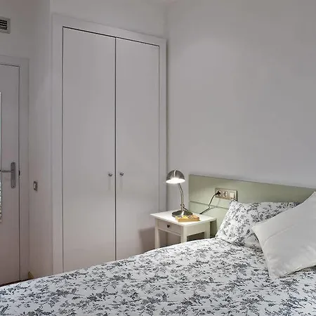 Flateli Lluria * Barcelona