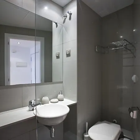 Flateli Lluria Apartamento Barcelona